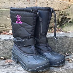 Women’s Kamik snow boot frontline 2 size 9 excellent condition